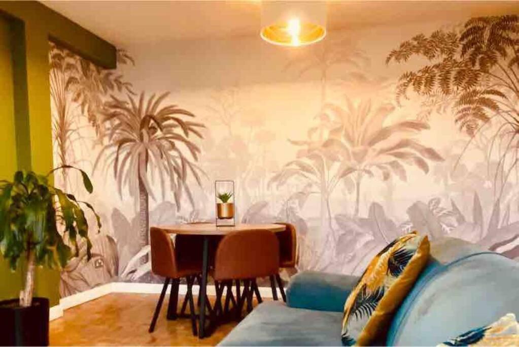 Lovely Apartment With Spectacular Views & Free Parking Brighton Bagian luar foto